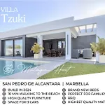 Luxury Villa Amazing Location