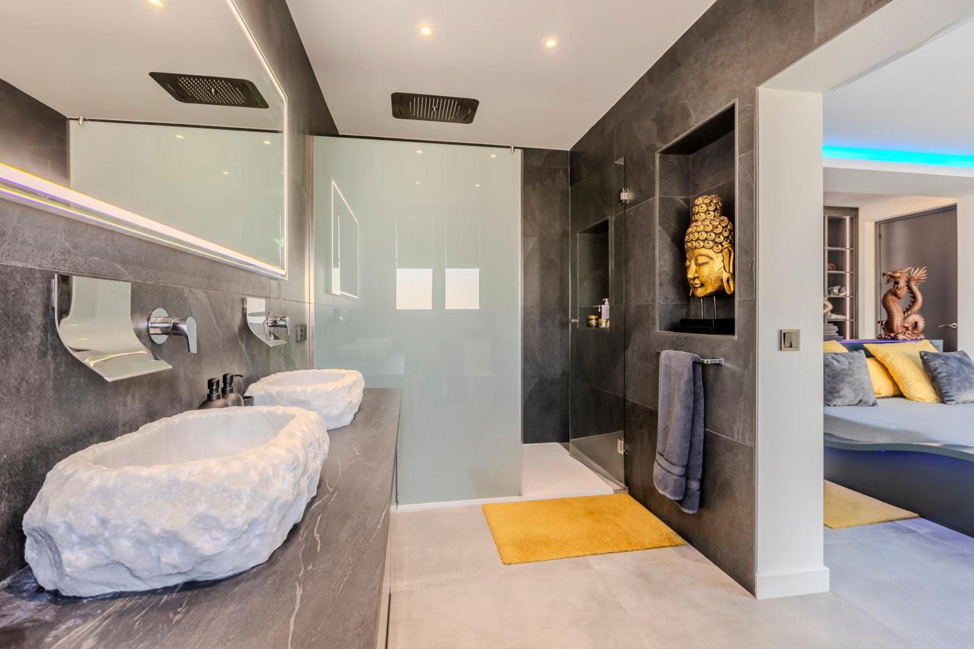Luxury Amazing Location Villa Marbella
