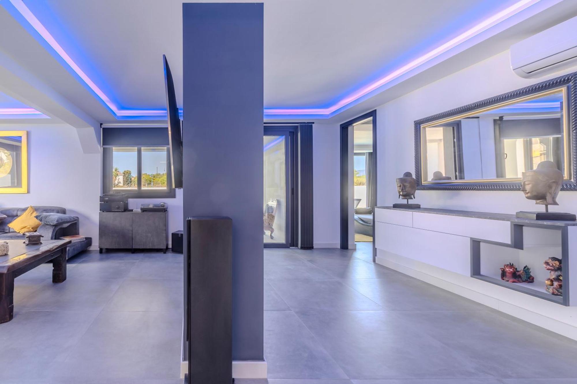 Luxury Amazing Location *
