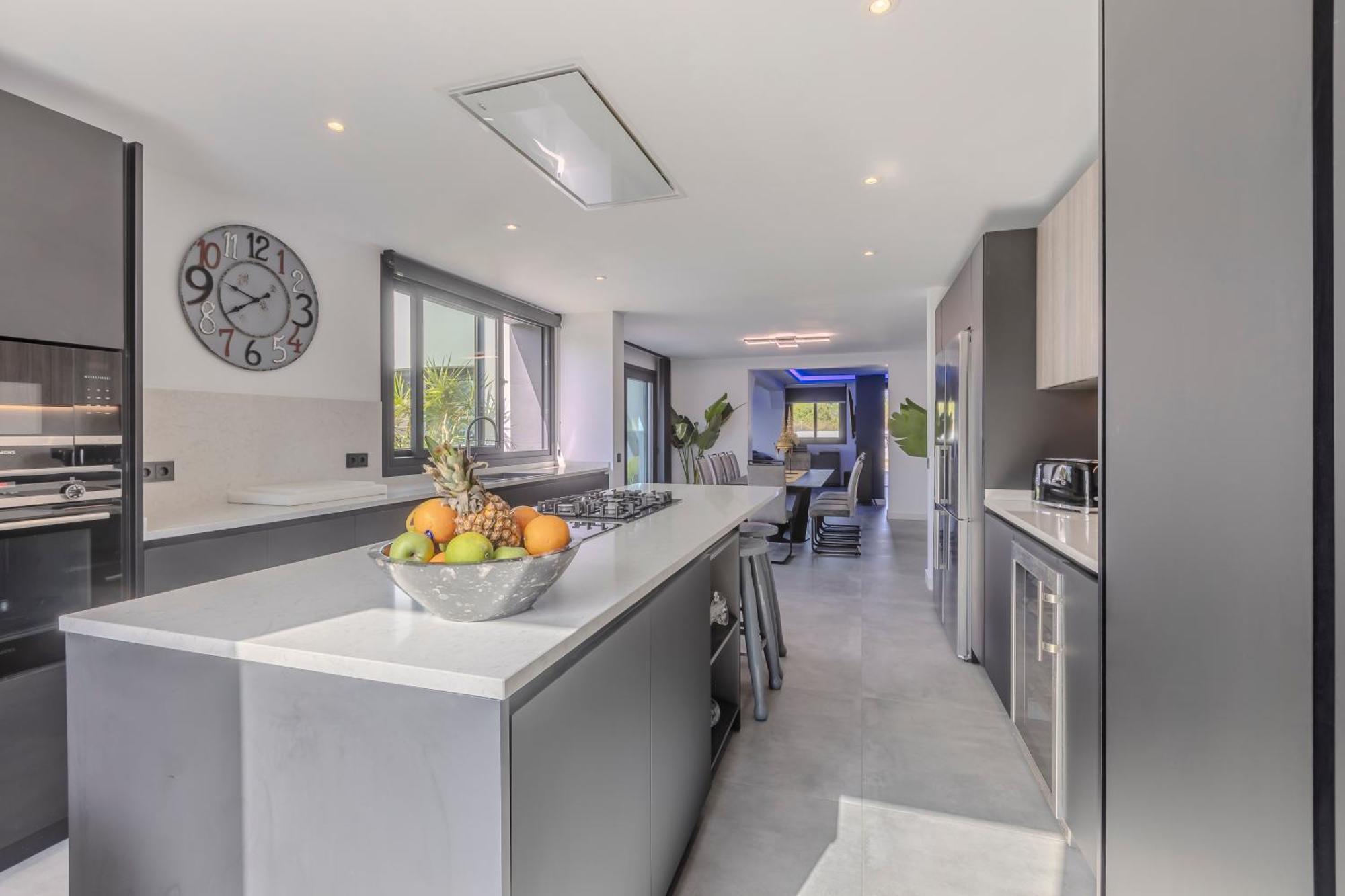 Luxury Amazing Location Villa Marbella